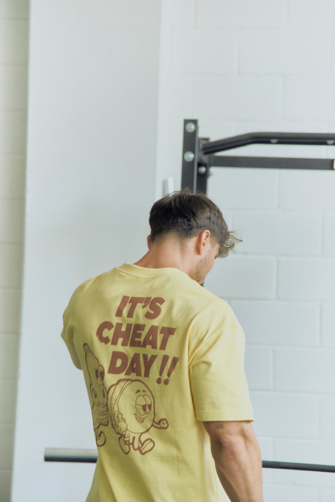 Camiseta IT´S CHEAT DAY - QUAMTRAX